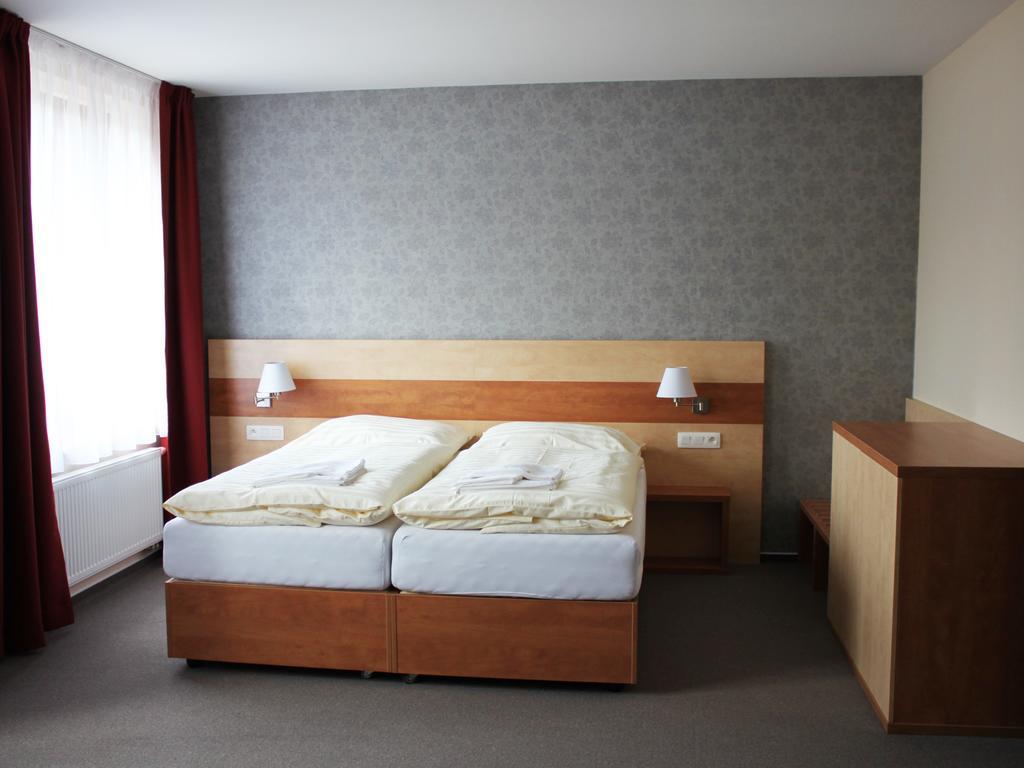 Hotel Toc Lipova Lazne Ruang foto